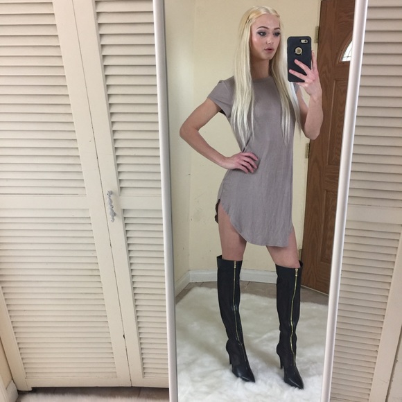 Dresses & Skirts - ***FLASH SALE!!!*** TAUPE TEE SHIRT DRESS